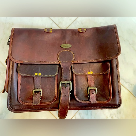 HLC Handmade brown leather multi pocket messenger bag satchel missing strap EUC - Picture 1 of 8